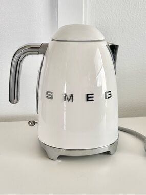 SMEG 7 Cups White 50's Retro Style Electric Hot Water Kettle Tea Coffee EUC
